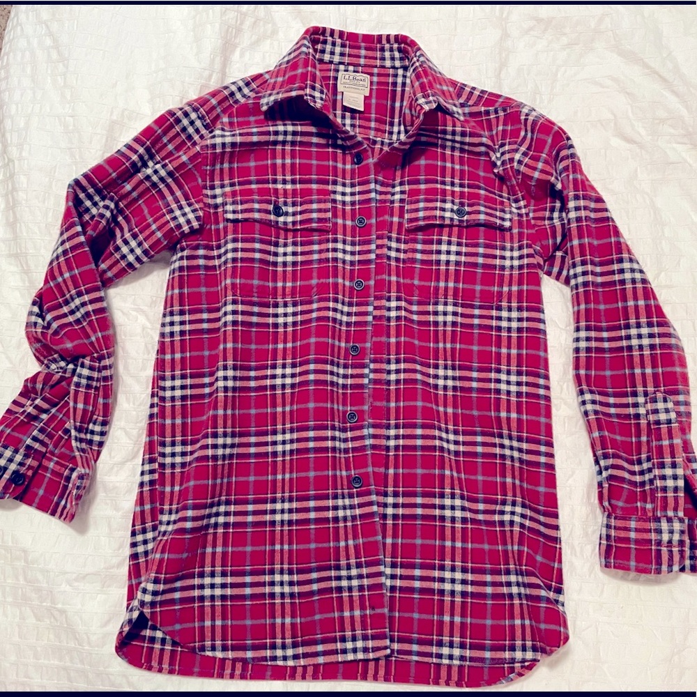 LL bean mens size small 100% cotton, thick and warm flannel
